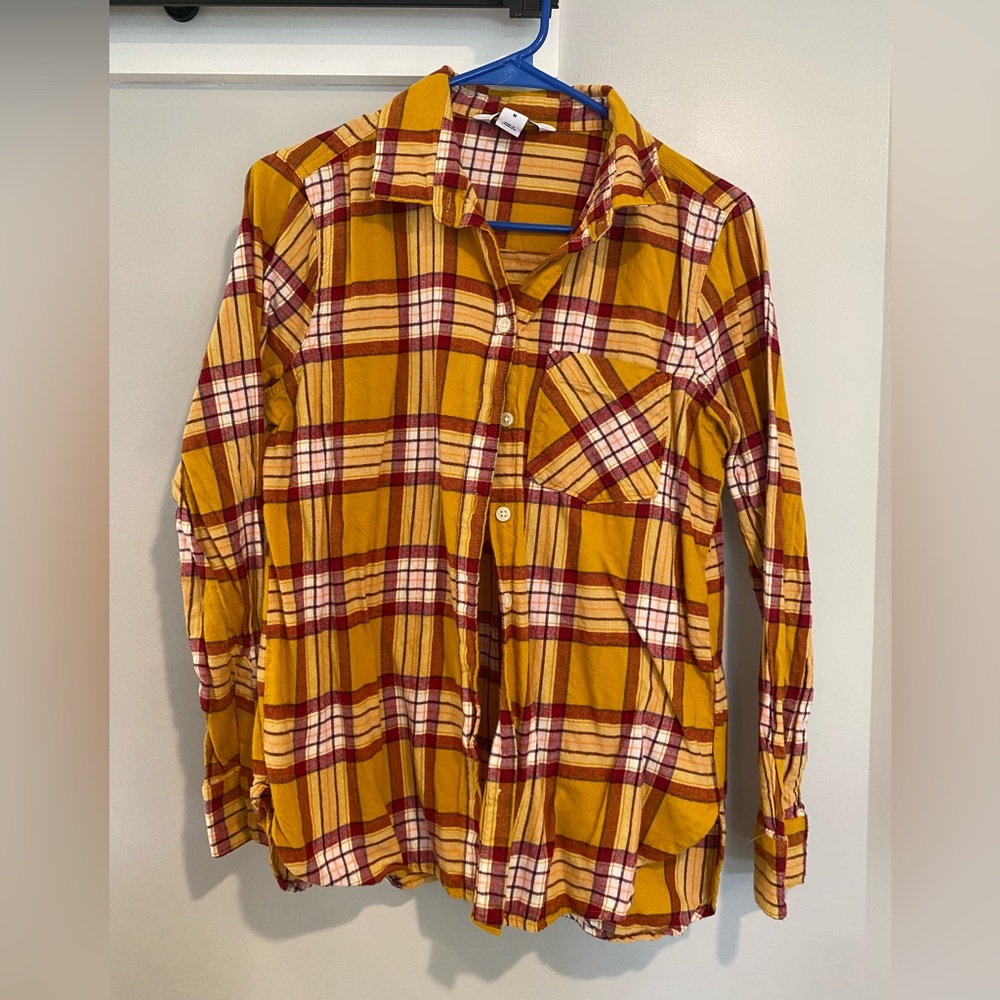 Women’s Old Navy Button Down